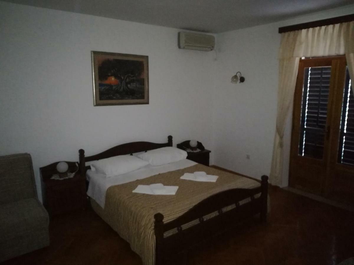 Villa Kukuljica Затон Екстер'єр фото